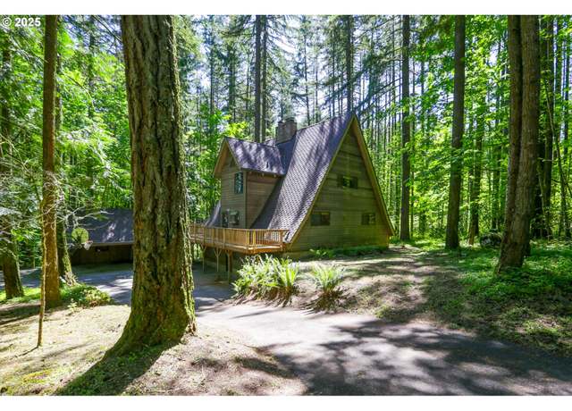 Property at 18020 SW Neugebauer Rd, Hillsboro, OR 97123, 4 beds, 3 baths