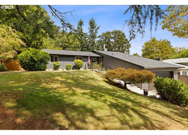 Property at 4208 Riverview Dr, West Linn, OR 97068, 3 beds, 2 baths