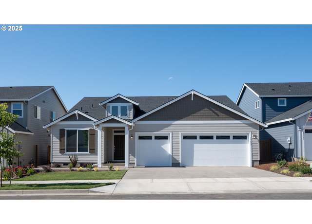 Property at 16633 SW Everton St, Portland, OR 97224, 4 beds, 3 baths