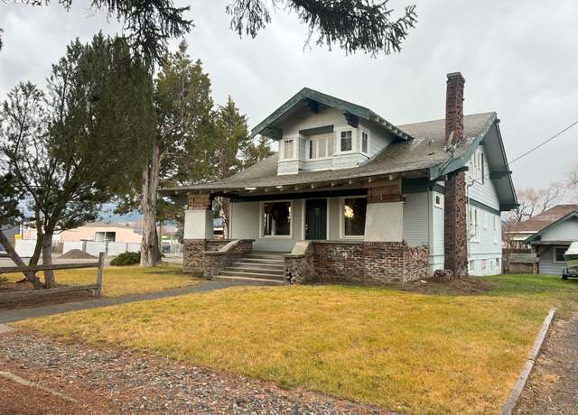 Property at 300 N River St, Enterprise, OR 97828, 5 beds, 3 baths
