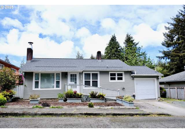 Property at 743 N 9th St, Coos Bay, OR 97420, 3 beds, 2 baths