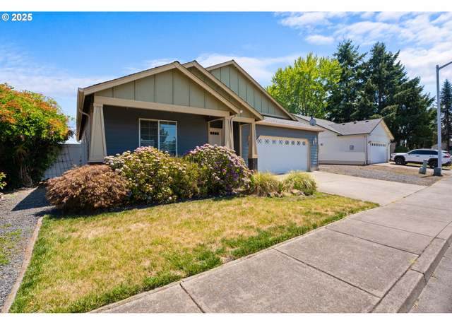 Property at 415 W Sunrise Dr, Jefferson, OR 97352, 3 beds, 2 baths