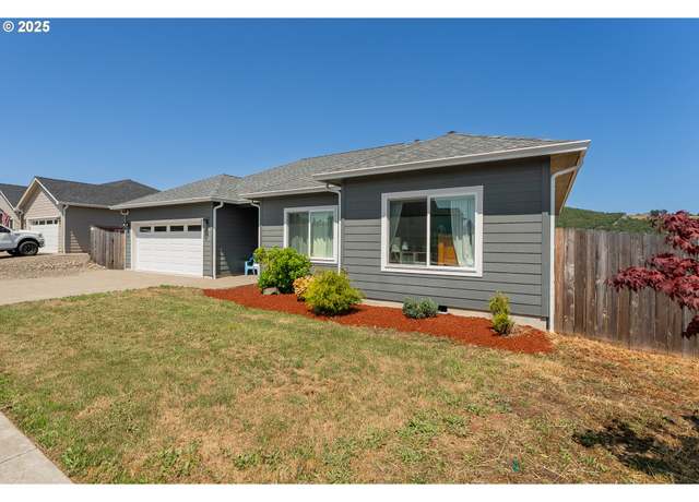 Property at 360 NE Rose Ridge Dr, Winston, OR 97496, 3 beds, 2 baths
