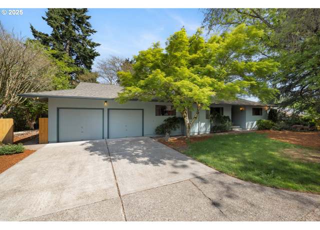 Property at 13700 SW 114th Ave, Portland, OR 97223, 5 beds, 3.5 baths