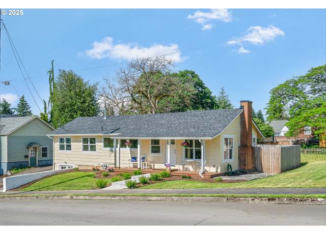 Property at 1331 NE Dallas St, Camas, WA 98607, 4 beds, 2 baths