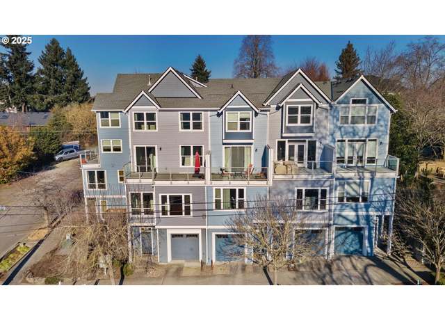 Property at 8237 N Edison St, Portland, OR 97203, 3 beds, 2.5 baths