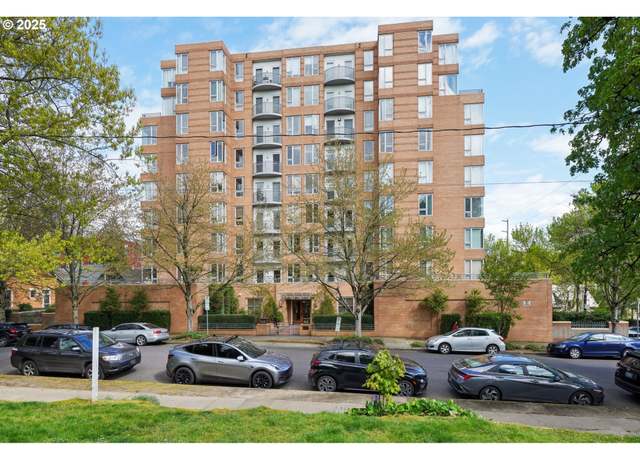 Property at 1132 SW 19th Ave #512, Portland, OR 97205, 1 bed, 1 bath