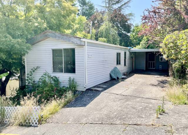 Property at 11634 Teal Ln NE, Aurora, OR 97002, 3 beds, 2 baths