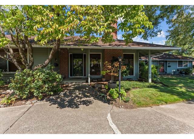 Property at 5206 SW Barclay Ct, Beaverton, OR 97005, 2 beds, 2 baths