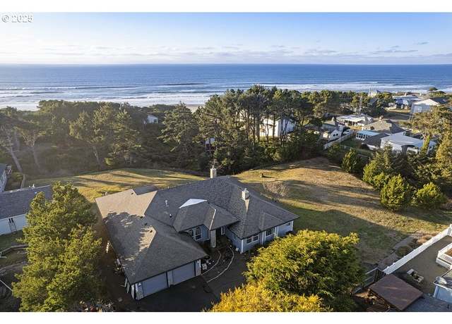 Property at 4625 Sussex Ct, Depoe Bay, OR 97341, 3 beds, 3 baths
