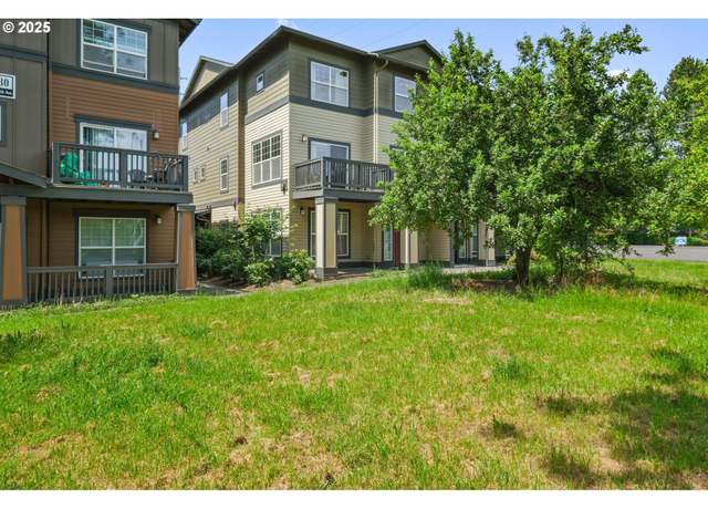 Property at 1120 SW 170th Ave #201, Beaverton, OR 97003, 3 beds, 2.5 baths