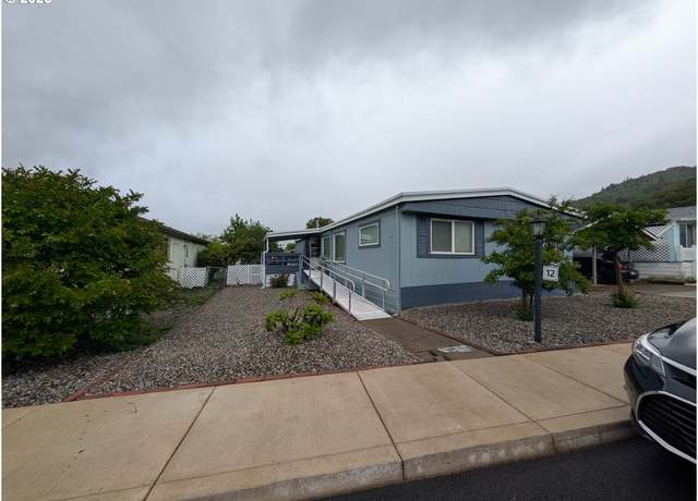 Property at 12 NE Mary Ann Ln, Roseburg, OR 97470, 3 beds, 2 baths