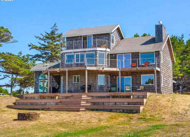 Property at 89610 Sea Breeze Dr, Warrenton, OR 97146, 4 beds, 3 baths