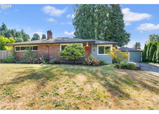 Property at 511 Edwards Ln, Vancouver, WA 98661, 3 beds, 1.5 baths