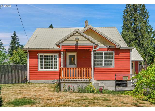 Property at 6511 SE Needham St Unit A, Milwaukie, OR 97222
