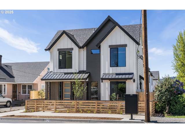 Property at 5177 SE 28th Ave #5, Portland, OR 97202, 2 beds, 2.5 baths