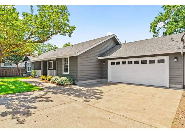 Property at 2449 Kalmia St, Eugene, OR 97404, 3 beds, 2 baths