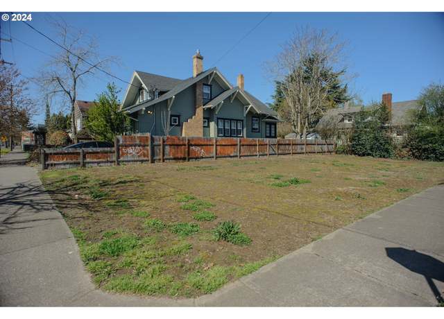 Property at SE Powell Blvd, Portland, OR 97206