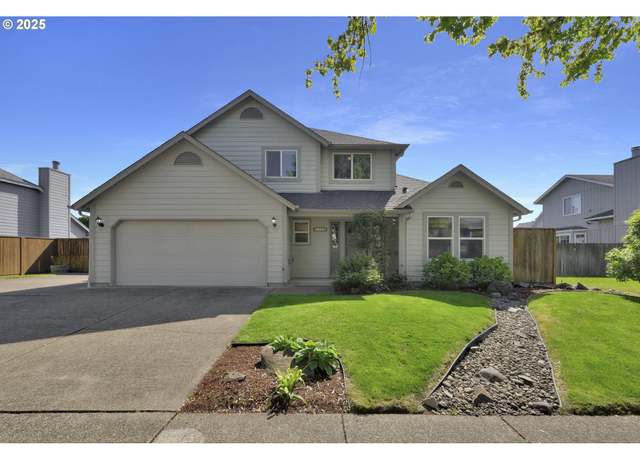 Property at 1779 Kings North St, Eugene, OR 97401, 3 beds, 2.5 baths
