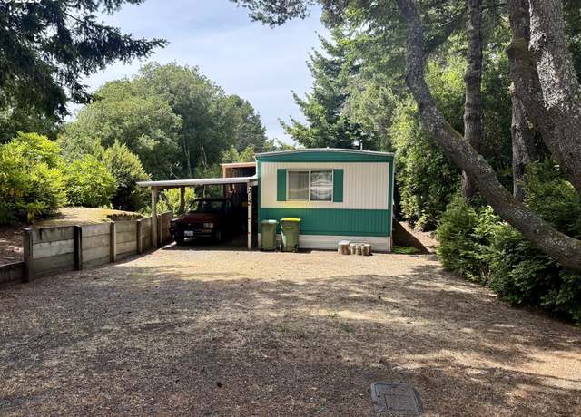 Property at 1600 Rhododendron Dr #214, Florence, OR 97439, 2 beds, 1.5 baths