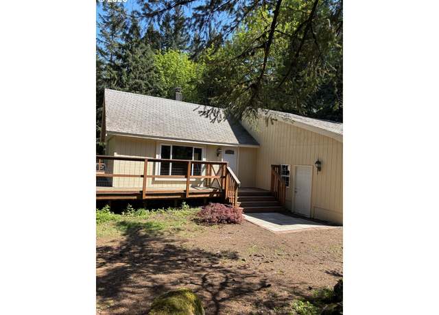 Property at 24021 E Chambreau Rd, Welches, OR 97067, 3 beds, 2 baths