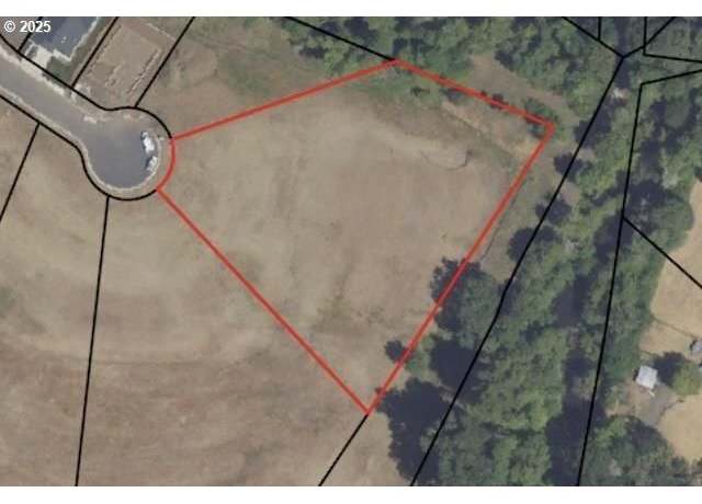 Property at 498 SW Oregon Falls Dr, Dallas, OR 97338