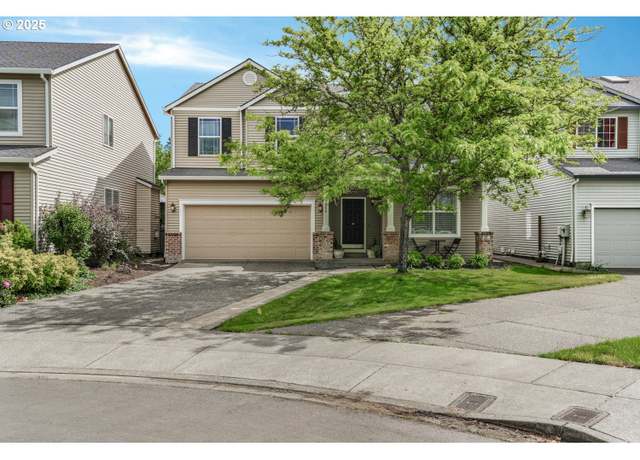 Property at 966 NW Brookhill St, Hillsboro, OR 97124, 4 beds, 2.5 baths