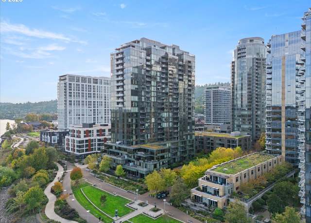 Property at 841 S Gaines St #405, Portland, OR 97239, 2 beds, 2.5 baths