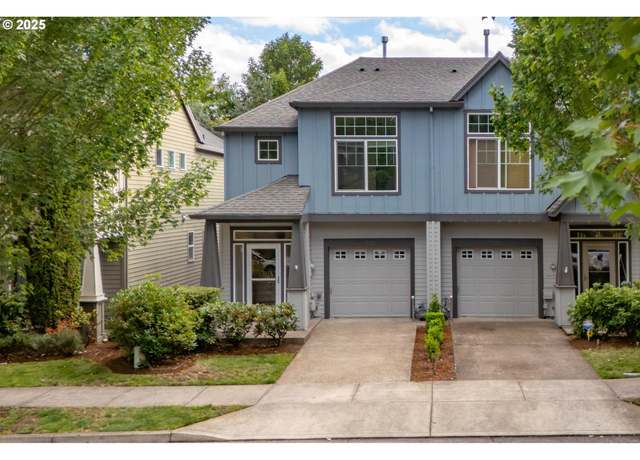 Property at 1034 SE Bacarra St, Hillsboro, OR 97123, 3 beds, 2.5 baths