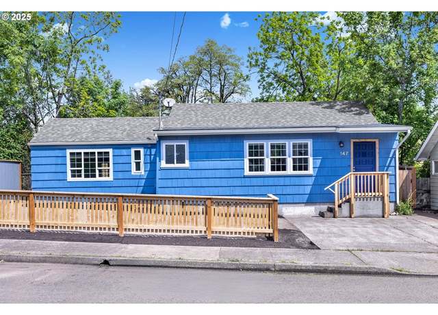 Property at 147 E 32nd Ave, Eugene, OR 97405, 3 beds, 1.5 baths