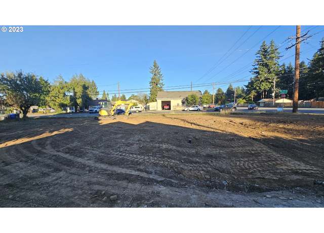Property at 18733 NE Glisan St, Portland, OR 97230