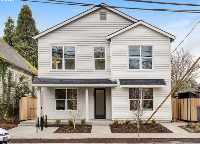 Property at 2217 SE 12th Ave #3, Portland, OR 97214, 2 beds, 2.5 baths