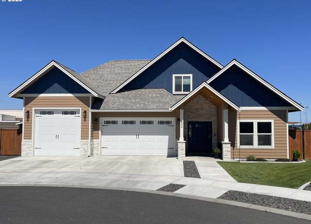 Property at 852 SW Angus Ct, Hermiston, OR 97838, 4 beds, 3 baths