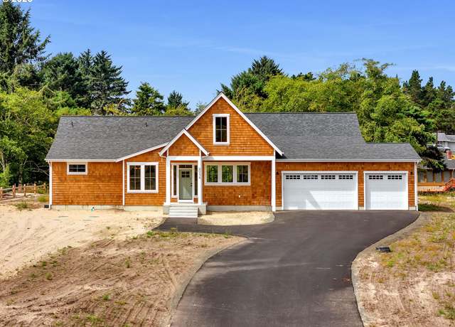 Property at 90238 Hobie Rd, Warrenton, OR 97146, 3 beds, 3 baths