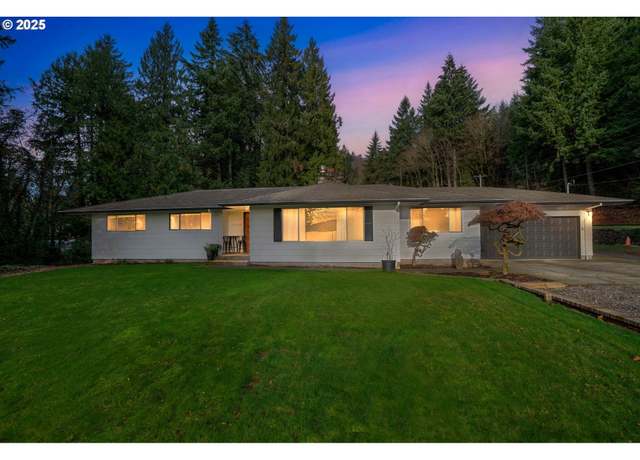 Property at 9315 SE Kingswood Way, Damascus, OR 97089, 5 beds, 3 baths