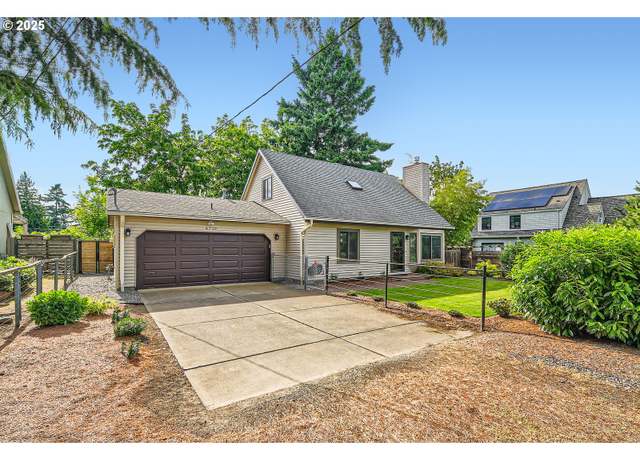 Property at 4719 NE 70th Ave, Portland, OR 97218, 3 beds, 2 baths