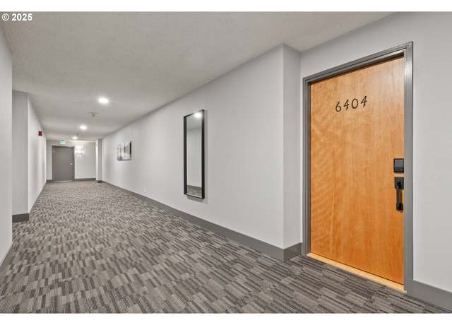 Property at 5545 E Evergreen Blvd #6404, Vancouver, WA 98661, 2 beds, 2 baths