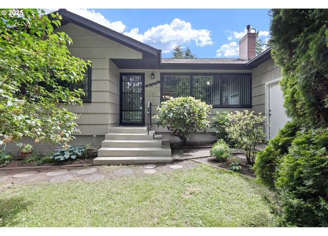 Property at 1295 Betty Ln, Eugene, OR 97404, 3 beds, 2 baths