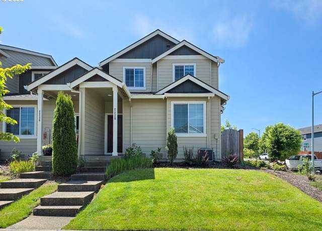 Property at 2220 SE 16th St, Gresham, OR 97080, 3 beds, 2.5 baths