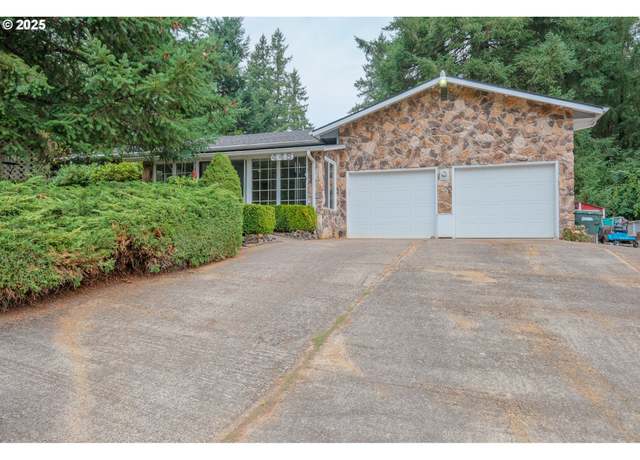 Property at 448 Strawberry Loop, Sweet Home, OR 97386, 1 bed, 1.5 baths