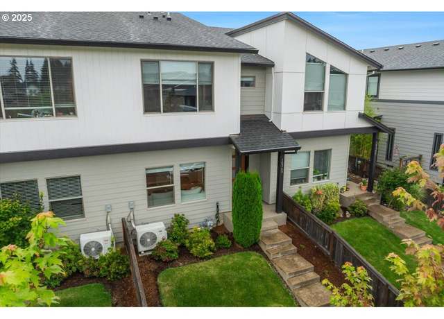 Property at 16349 SE Sunshower Pl, Happy Valley, OR 97086, 3 beds, 2.5 baths