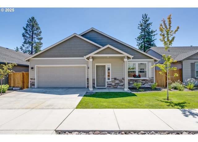 Property at 5216 Cedar View Dr, Springfield, OR 97478, 3 beds, 2 baths
