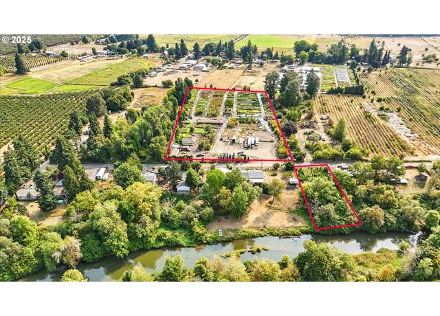 Property at 25480 SW Rainbow Ln, Hillsboro, OR 97123, 2 beds, 1 bath