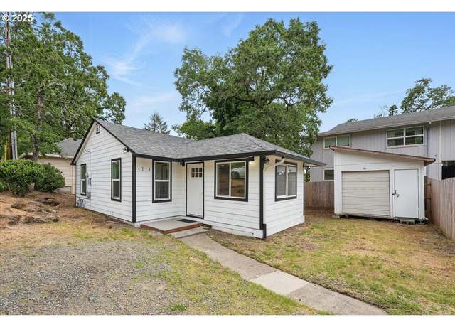 Property at 4711 Alder St, West Linn, OR 97068, 2 beds, 1 bath