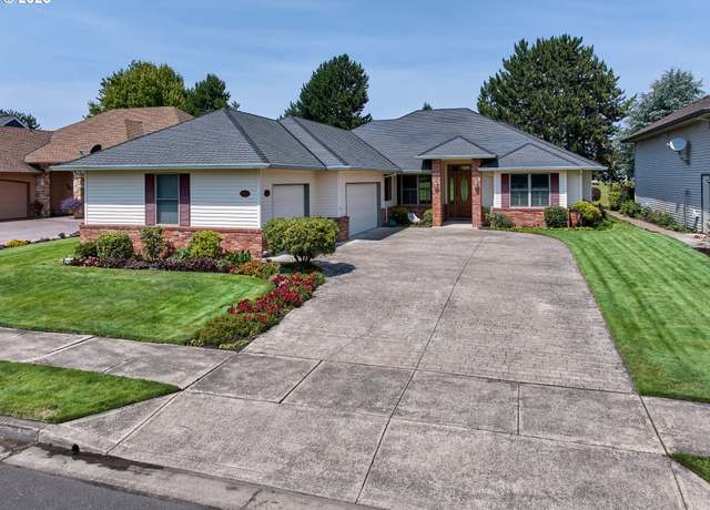 Property at 2411 Meridian Dr, Woodburn, OR 97071, 3 beds, 2.5 baths