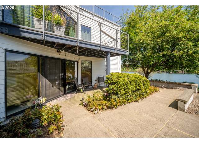 Property at 720 NW Naito Pkwy Unit D24, Portland, OR 97209, 1 bed, 1 bath