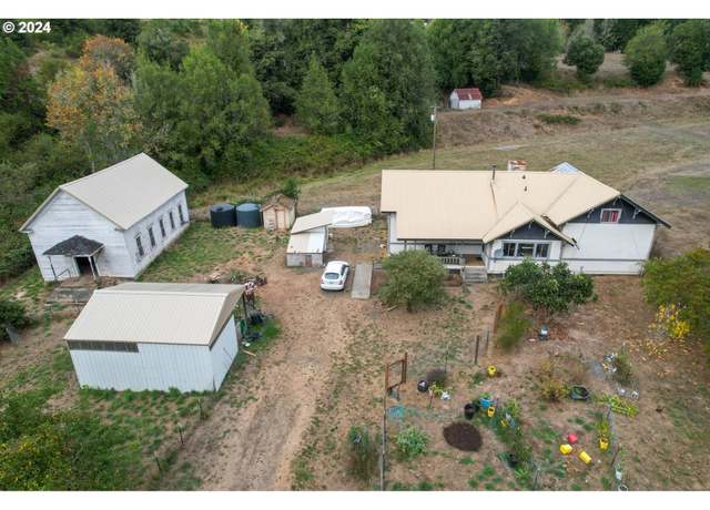 Property at 46393 Highway 242, Myrtle Point, OR 97458, 3 beds, 1 bath