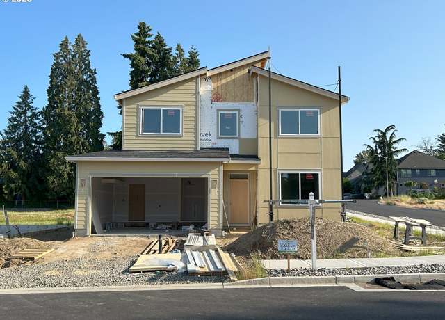 Property at 5003 NE 71st St, Vancouver, WA 98661, 4 beds, 2.5 baths