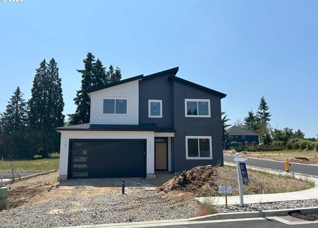 Property at 5003 NE 71st St, Vancouver, WA 98661, 4 beds, 2.5 baths