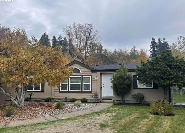 Property at 1655 S Elm St #308, Canby, OR 97013, 3 beds, 2 baths